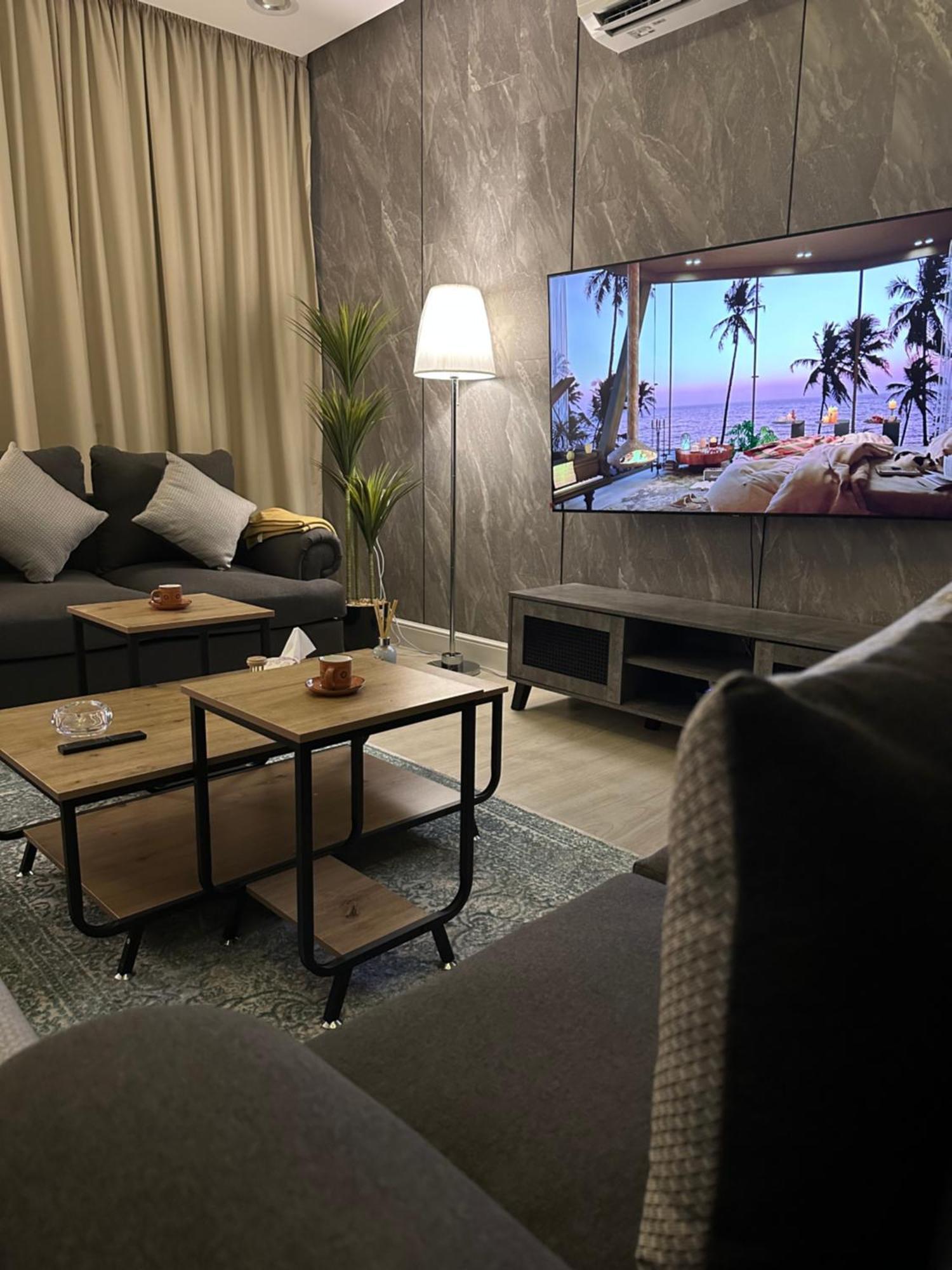 دور بتصميم فاخر دخول ذاتي Apartment Riyadh